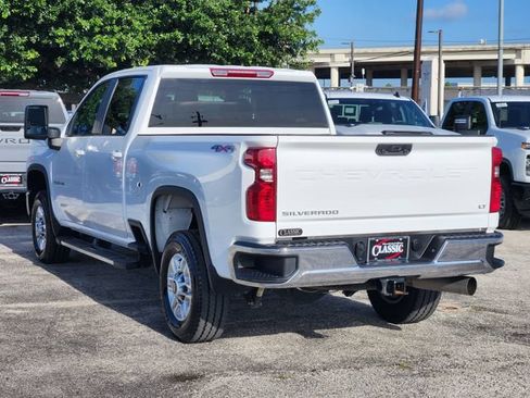 Used 2025 Chevrolet Silverado 2500 LT w/ Convenience Package AWD/4WD image 5