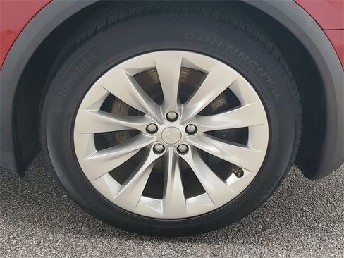 Used 2018 Tesla Model X 100D image 42