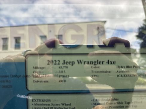 Certified 2022 Jeep Wrangler Unlimited Rubicon 4xe w/ Steel Bumper Group image 20