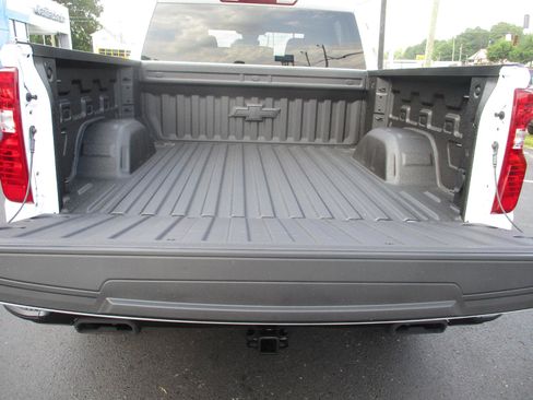 New 2026 Chevrolet Silverado 1500 Custom Trail Boss w/ Dark Appearance Package AWD/4WD image 5