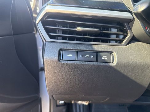 Certified 2023 Nissan Altima 2.5 SR w/ SR Premium Package image 19