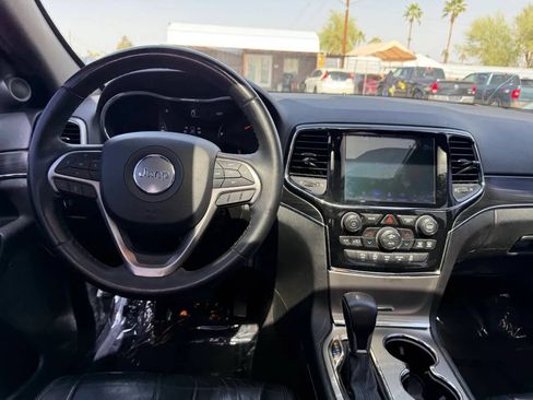Used 2019 Jeep Grand Cherokee Limited RWD image 26