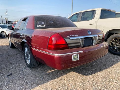 Used 2011 Mercury Grand Marquis LS RWD image 3