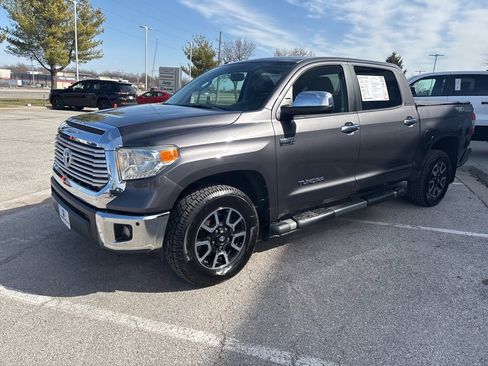 Used 2014 Toyota Tundra Limited w/ Limited Premium Package image 10