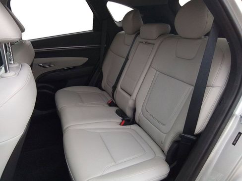 Used 2022 Hyundai Tucson Limited image 13