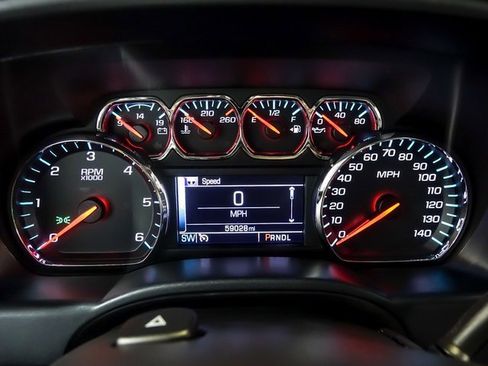 Used 2018 GMC Sierra 1500 SLE w/ SLE Value Package image 19