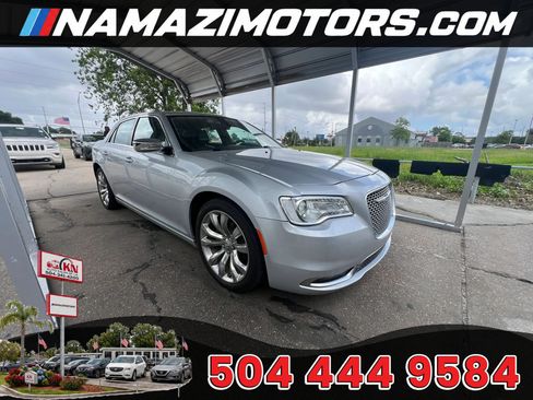 Used 2020 Chrysler 300 Touring L w/ Quick Order Package 2EF RWD image 1