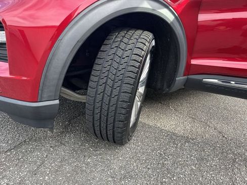 Used 2020 Ford Explorer Limited w/ Class III Trailer Tow Package RWD image 35