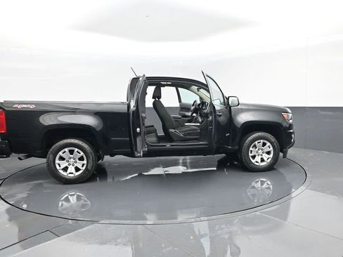 Used 2019 Chevrolet Colorado LT w/ LT Convenience Package image 27