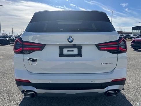Used 2024 BMW X3 xDrive30i w/ Premium Package image 5