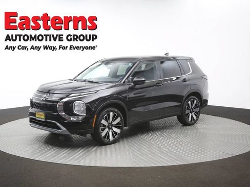 Used 2025 Mitsubishi Outlander SE AWD/4WD image 57