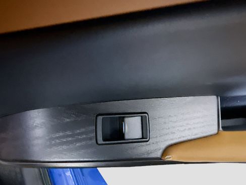 Used 2022 Lexus IS 300 w/ Premium Package RWD image 31