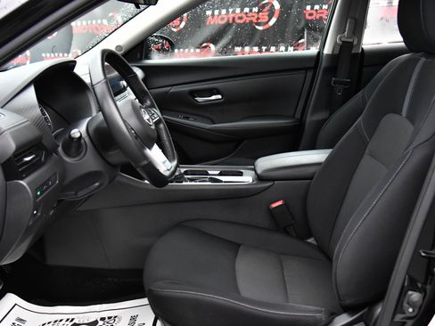 Used 2024 Nissan Sentra SV w/ All-Weather Package image 16