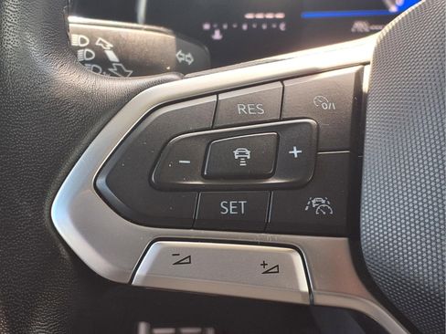 Used 2024 Volkswagen Jetta Sport FWD image 15
