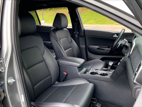 Used 2021 Kia Sportage S w/ S AWD Premium Package image 7