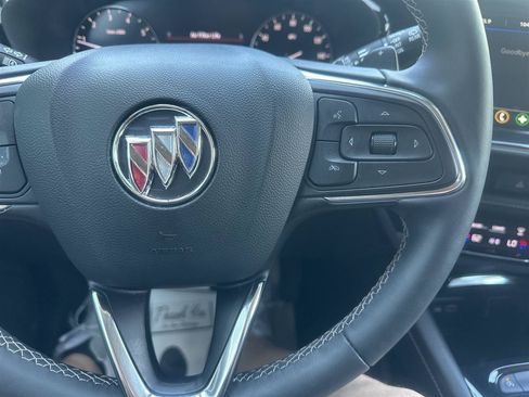 Used 2022 Buick Envision Preferred FWD image 27