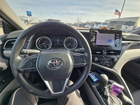 Used 2024 Toyota Camry LE w/ Convenience Package image 14