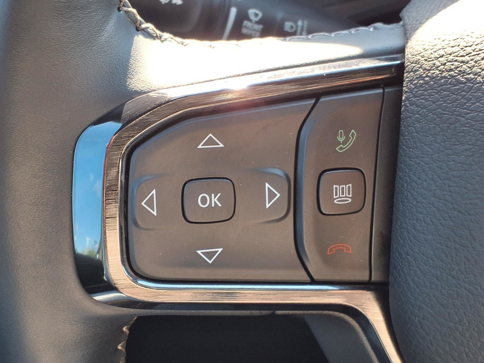 Used 2024 RAM 1500 Limited AWD/4WD image 14
