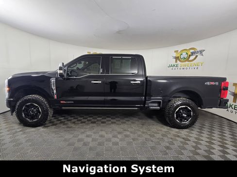 Used 2024 Ford F250 Platinum image 6