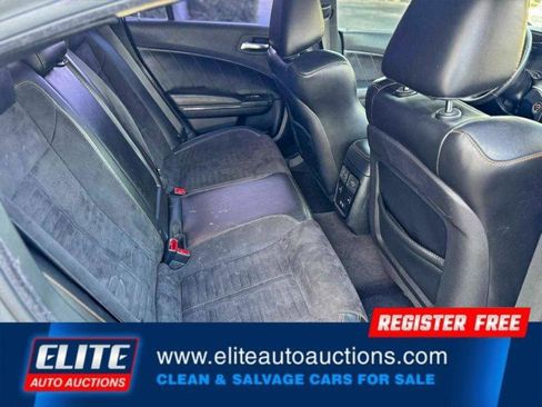 Used 2017 Dodge Charger R/T image 11