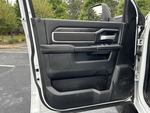 Used 2024 RAM 3500 SLT w/ Quick Order Package 2YG SLT image 47