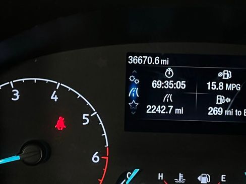 Used 2023 Ford Transit 350 XLT image 18