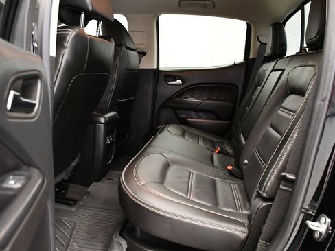 Used 2022 GMC Canyon Denali w/ Denali Black Edition Package image 38