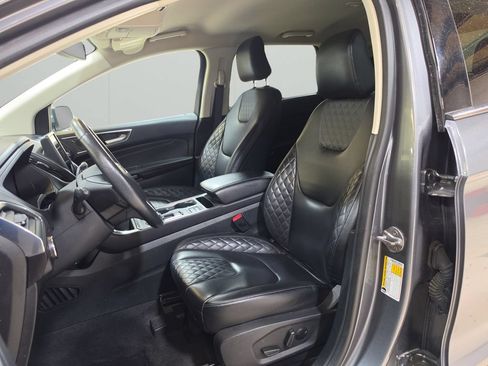 Used 2024 Ford Edge Titanium AWD/4WD image 12