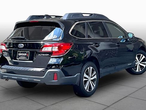 Used 2019 Subaru Outback 2.5i Limited w/ Popular Package #2 AWD/4WD image 13