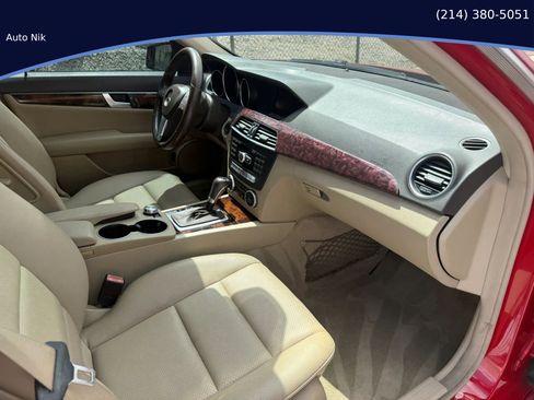 Used 2014 Mercedes-Benz C 250 Sedan image 14