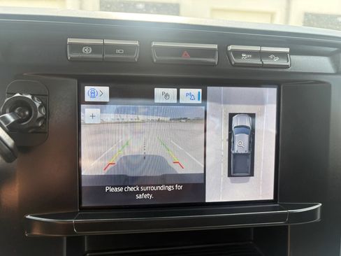 Used 2023 Ford F350 XL w/ 360-Degree Camera Package AWD/4WD image 27