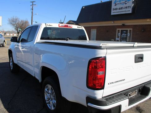 Used 2021 Chevrolet Colorado LT w/ Fleet Safety Package RWD image 38