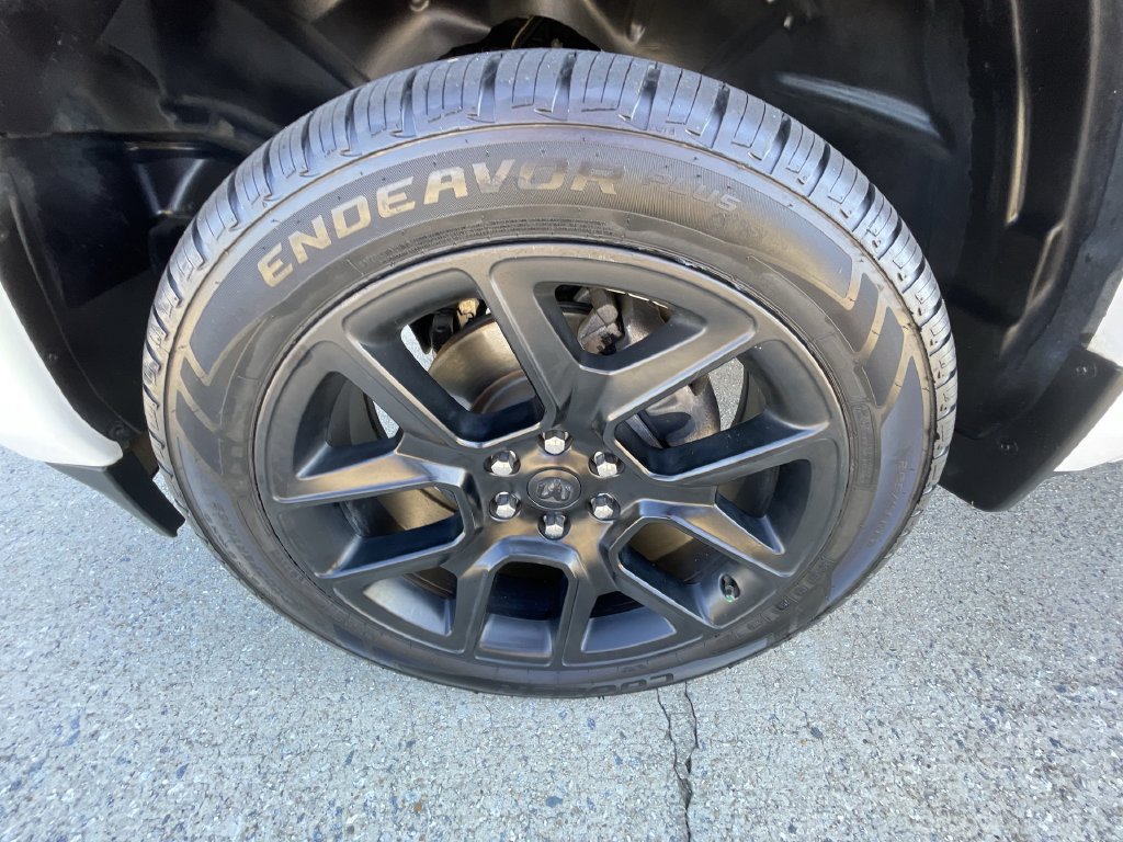 Used 2023 RAM 1500 Laramie AWD/4WD image 33