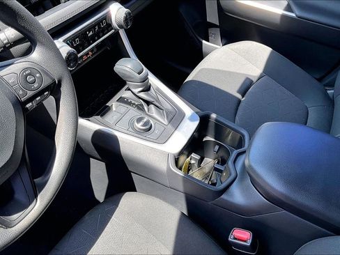 Used 2024 Toyota RAV4 XLE w/ Convenience Package AWD/4WD image 18