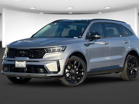 Used 2021 Kia Sorento SX image 2