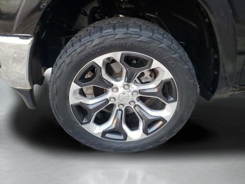 Certified 2022 RAM 1500 Limited image 5