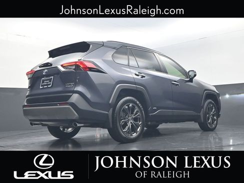 Used 2023 Toyota RAV4 Limited image 18