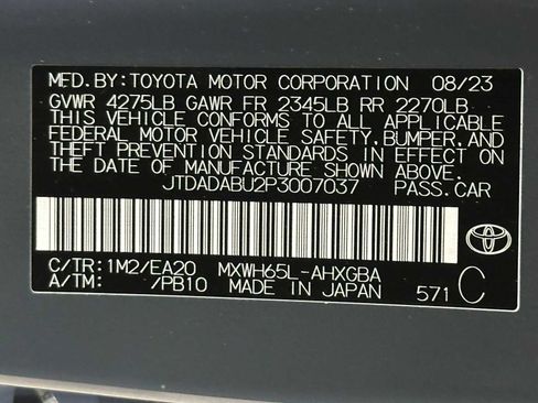 Used 2023 Toyota Prius XLE AWD/4WD image 34