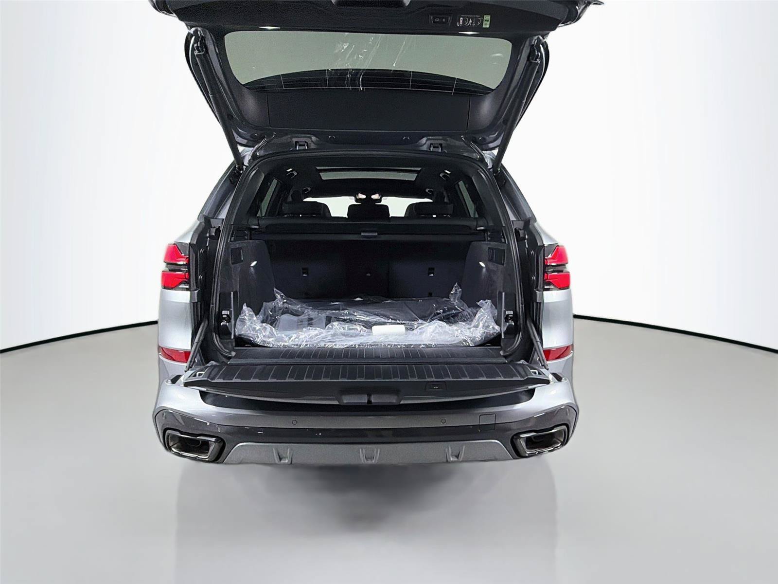 New 2026 BMW X5 xDrive40i w/ M Sport Package AWD/4WD image 26