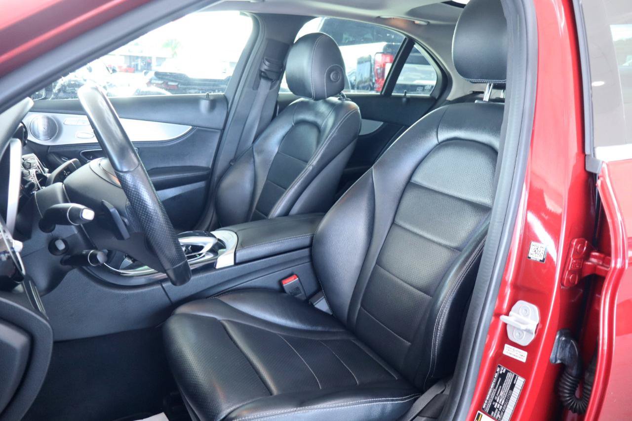 Used 2016 Mercedes-Benz C 300 Sedan image 16