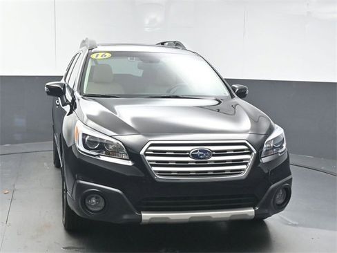 Used 2016 Subaru Outback 3.6R Limited image 3
