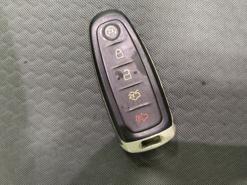 Used 2019 Ford Escape SE AWD/4WD image 32