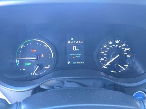 Used 2021 Toyota Sienna XLE image 17