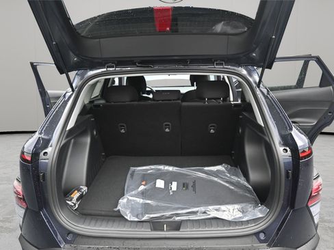 New 2026 Hyundai Kona SEL Sport FWD image 7
