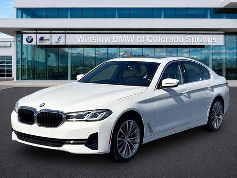 Used 2023 BMW 540i xDrive w/ Convenience Package AWD/4WD image 3