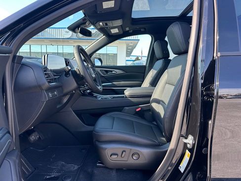 New 2026 Chevrolet Traverse LT w/ Sun and Wheel Package image 25