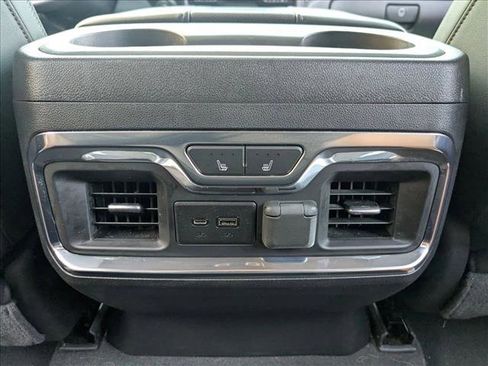 Used 2022 Chevrolet Silverado 2500 High Country w/ Z71 Off-Road Package image 17