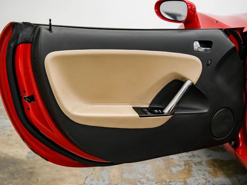 Used 2009 Saturn Sky Red Line RWD image 35