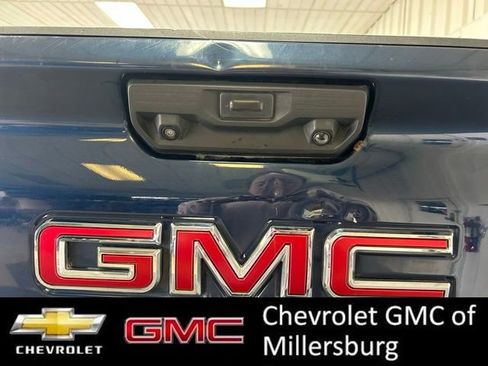 Used 2021 GMC Sierra 2500 SLE w/ X31 Off-Road Package AWD/4WD image 11