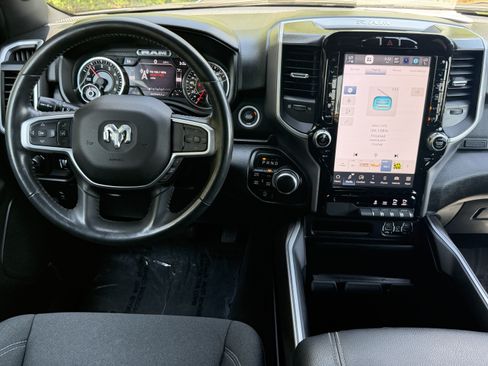 Used 2022 RAM 1500 Big Horn AWD/4WD image 20